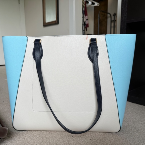 Kate spade tote - Picture 2 of 4